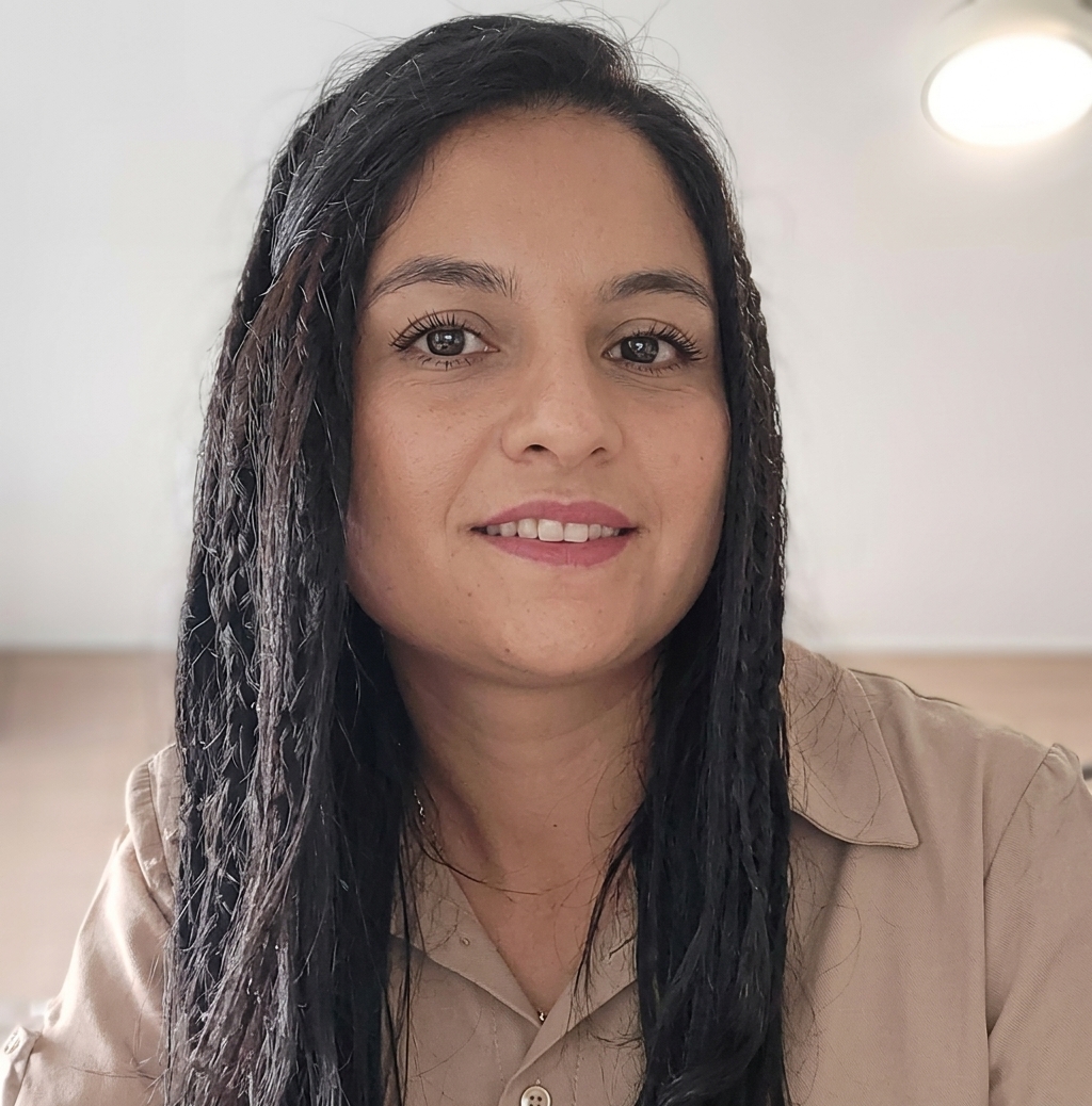 Retrato de Esthela Carolina Hidalgo Tapia